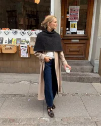 poncho stickad petiteknit
