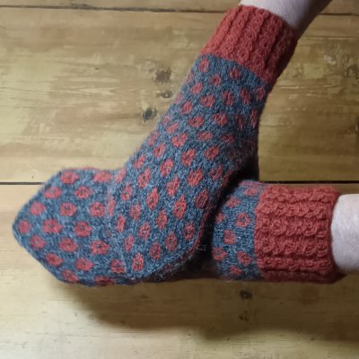 Zoom bild av Mönsterkit vante Harspår Garnkatten