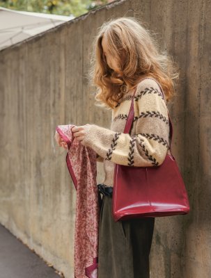 Zoom bild av sandnes mönster Astrid damegenser 2510