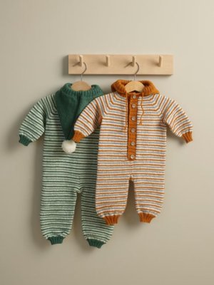 Zoom bild av mönster dress baby barn rauma babygarn