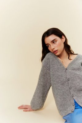 Zoom bild av mönster rauma alpaca silk tröja vita