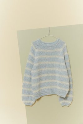 Zoom bild av mönster rauma tröja alpacka silk