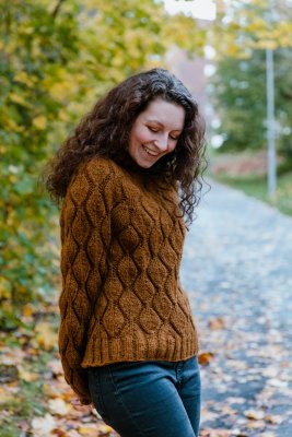 Zoom bild av mönster tröja rauma vams ullgarn stickning