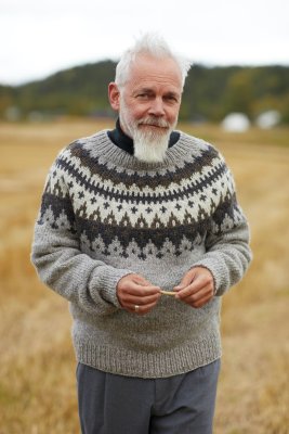 Zoom bild av mönster tröja herr vams rauma ullgarn stickning