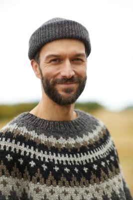 Zoom bild av mönster tröja herr vams rauma ullgarn stickning