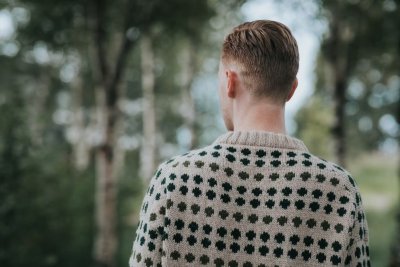 Zoom bild av mönster rauma fivel fremstrikk 440-6 ullgarn