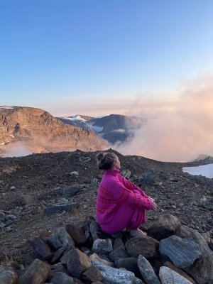 Zoom bild av Stickmönster Rauma Gloria Set tröja och byxa