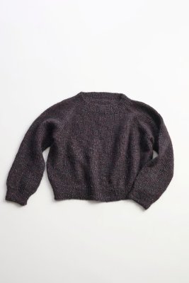 Zoom bild av stickbeskrivningar heia hösttröja alpakka lin