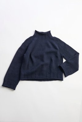 Zoom bild av stickbeskrivning heia tröja rauma fivel