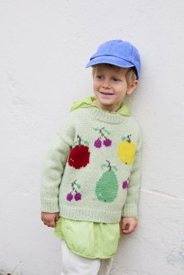 Zoom bild av stickbeskrivning rauma tröja barn fruktfest intarsia