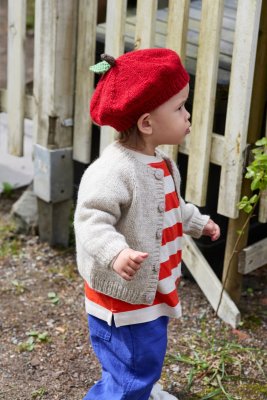 Zoom bild av stickbeskrivning fruktmössa rauma fivel