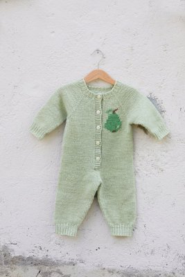 Zoom bild av stickbeskrivning rauma paeredress til barn