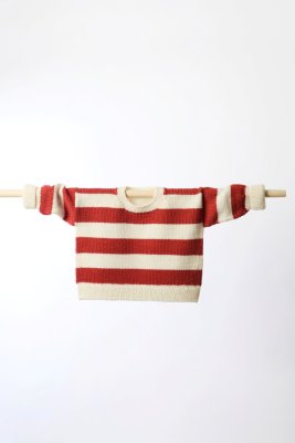 Zoom bild av stickbeskrivning tobben tröja rauma babygarn