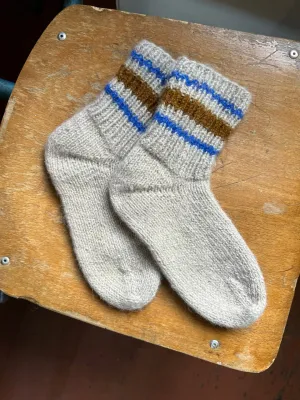 Zoom bild av mönster sokker sockar