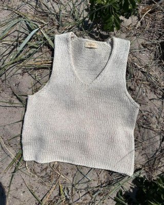 Zoom bild av stickbeskrivning alice topp petite knit