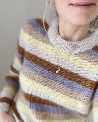 Zoom bild av petite knit aros sweater