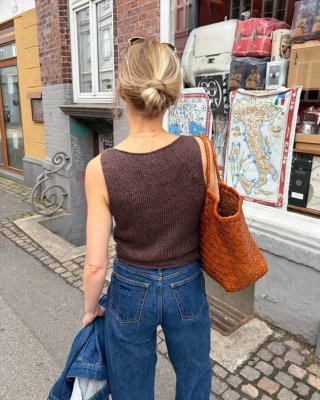 Zoom bild av bea top petite knit stickbeskrivning