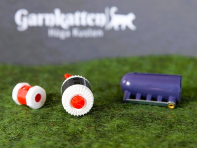 Zoom bild av Prym stickfingerborg garnfördelare sticka med flera färger tillbehör