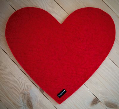 Zoom bild av Sittdyna ull hjärta ullcentrum