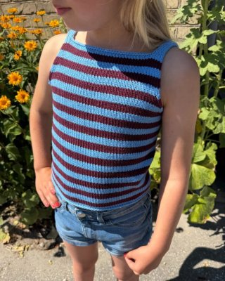 Zoom bild av petiteknit linne barn