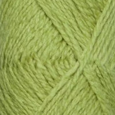 Zoom bild av garn rauma fivel ullgarn spirgrön