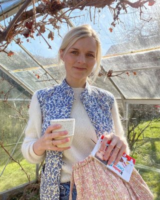 Zoom bild av petite knit inga krusiduller sweater