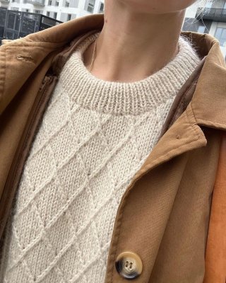 Zoom bild av petite knit moby sweater sandnes garn