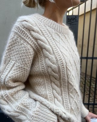 Zoom bild av petite knit moby sweater sandnes garn