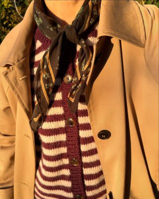 Zoom bild av petite knit olga jacket sandnes garn