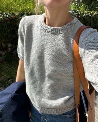 Zoom bild av petite knit poppy tee sandnes garn